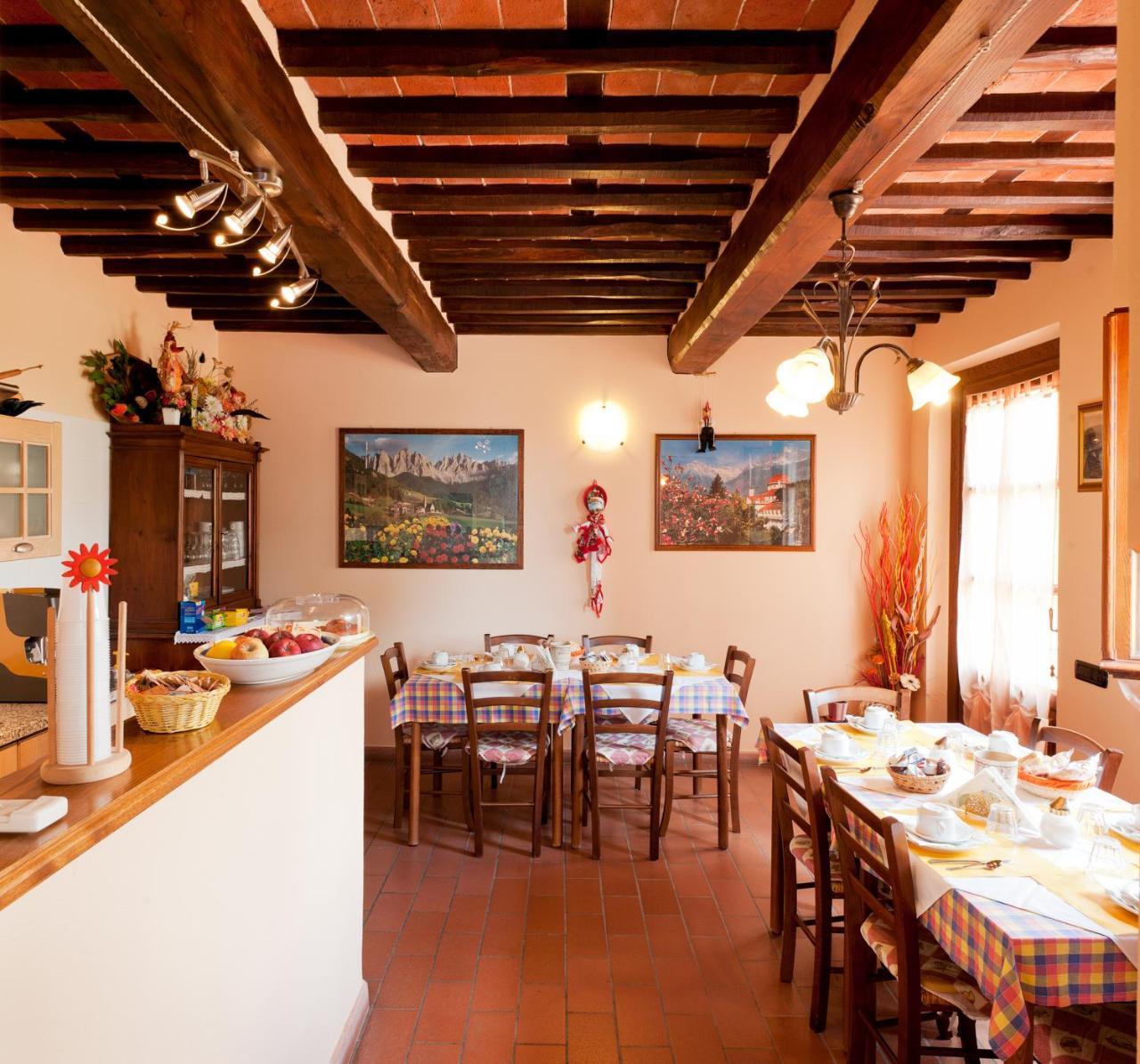 Agriturismo Casolare Lucchese Lucca Exterior photo