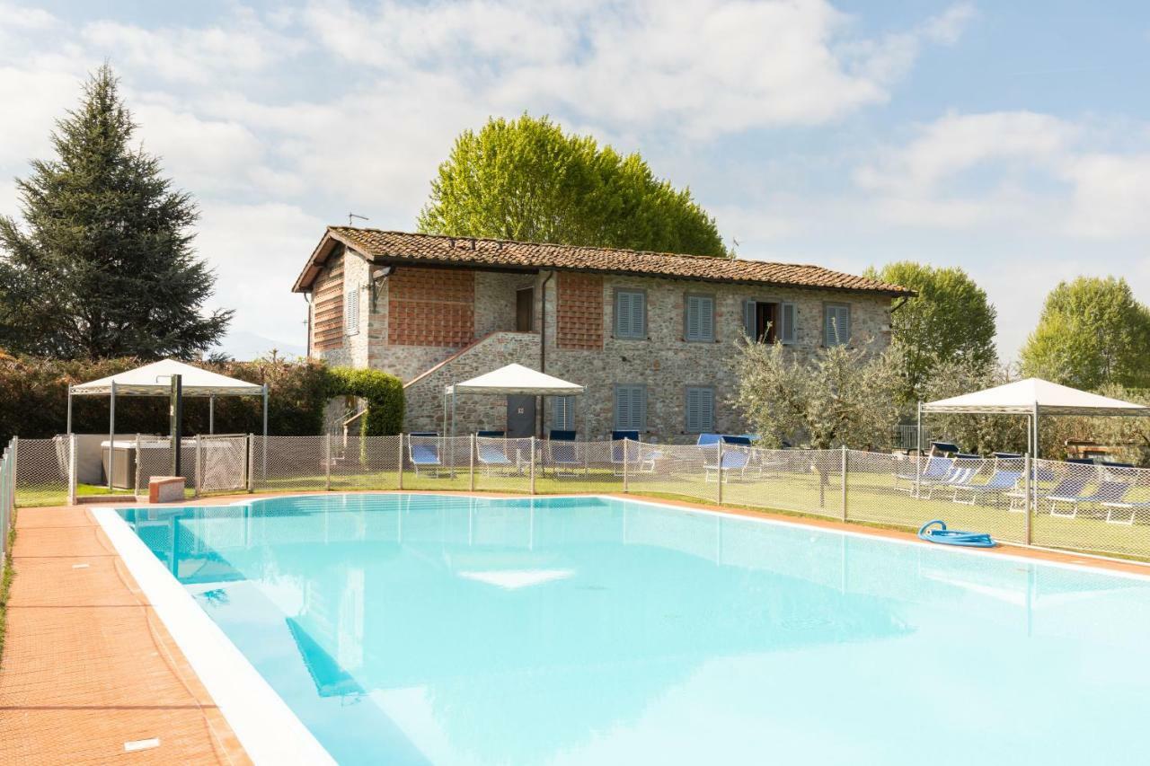 Agriturismo Casolare Lucchese Lucca Exterior photo