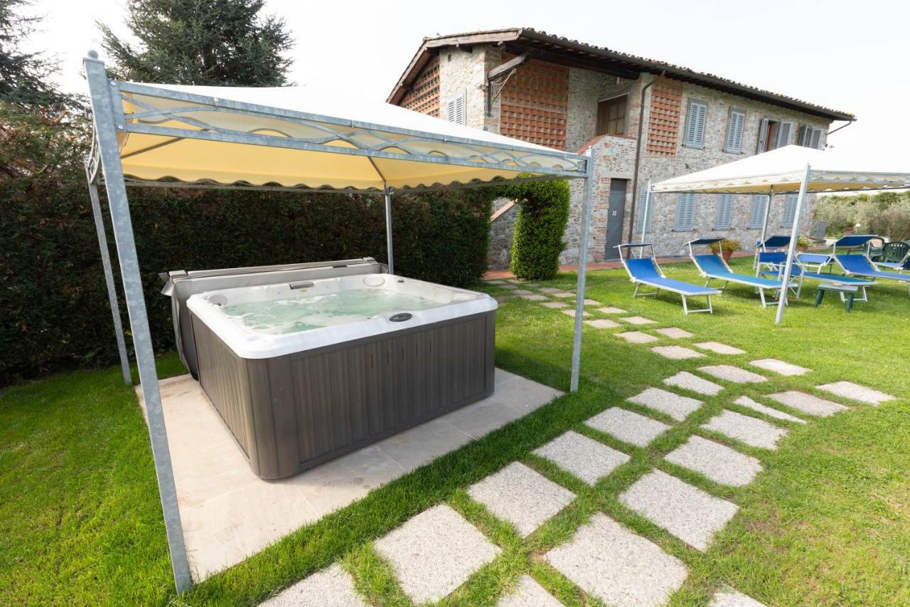 Agriturismo Casolare Lucchese Lucca Exterior photo